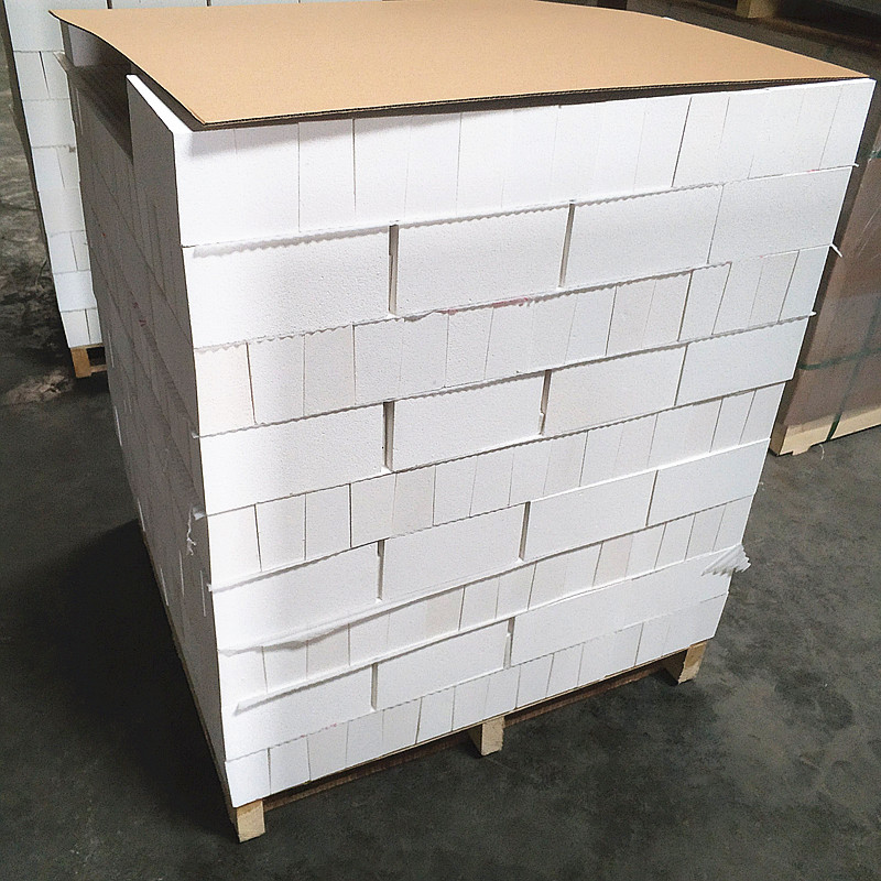 ����������u